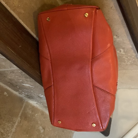 Authentic Tory Burch handbag. Excellent condition! - Picture 2 of 9